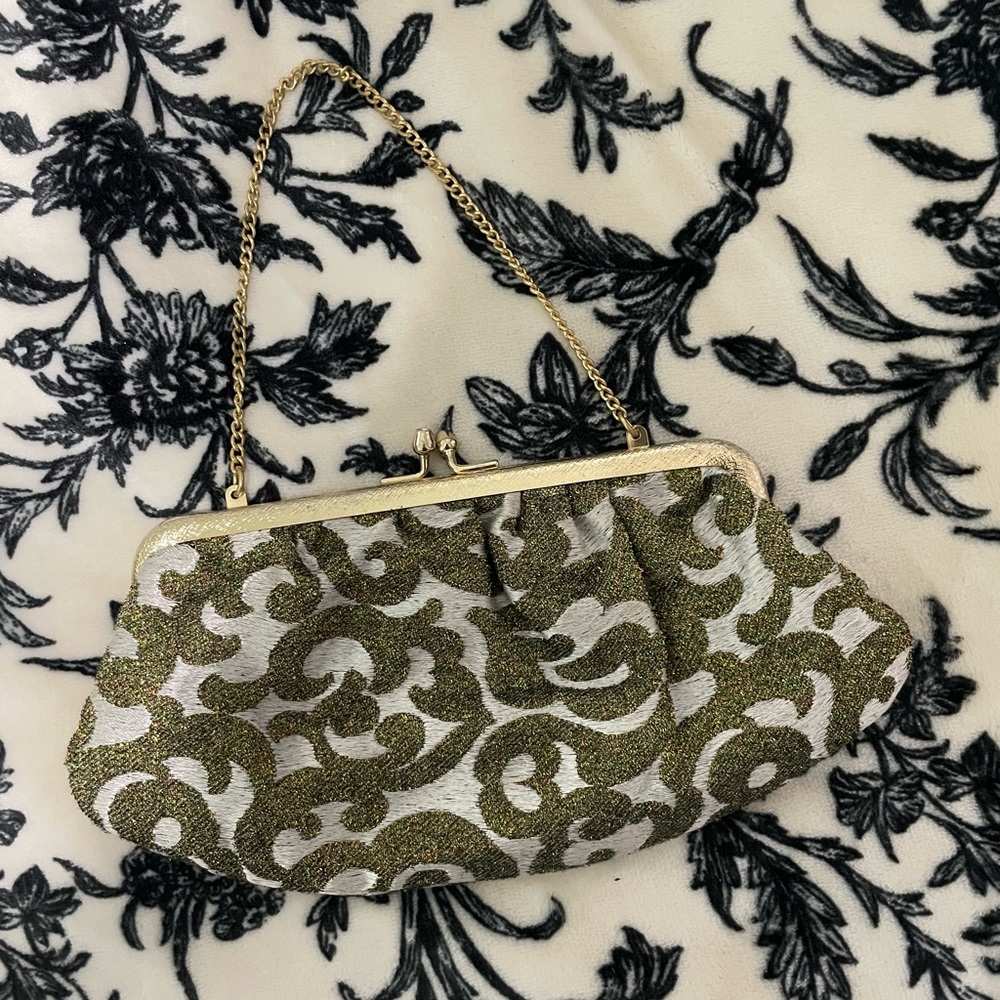 Vintage 1960s evening handbag